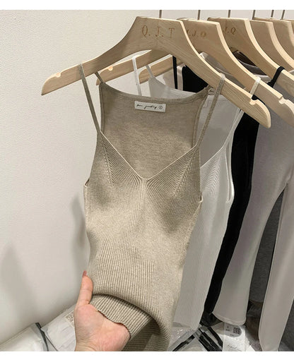 2026 Women Summer Style Sleeveless Vest Solid Color Slim Fit V Neck Knitted Top Fashionable Versatile Base Layer Knit Tank Tops