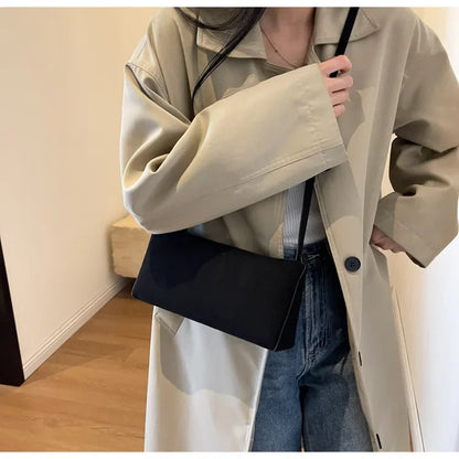 Fashion French Handhel Bag 2026 New Elegant Underarm Handbags for Women's Elegnt Crossbody Bags Armpit Handbag Designer Bags