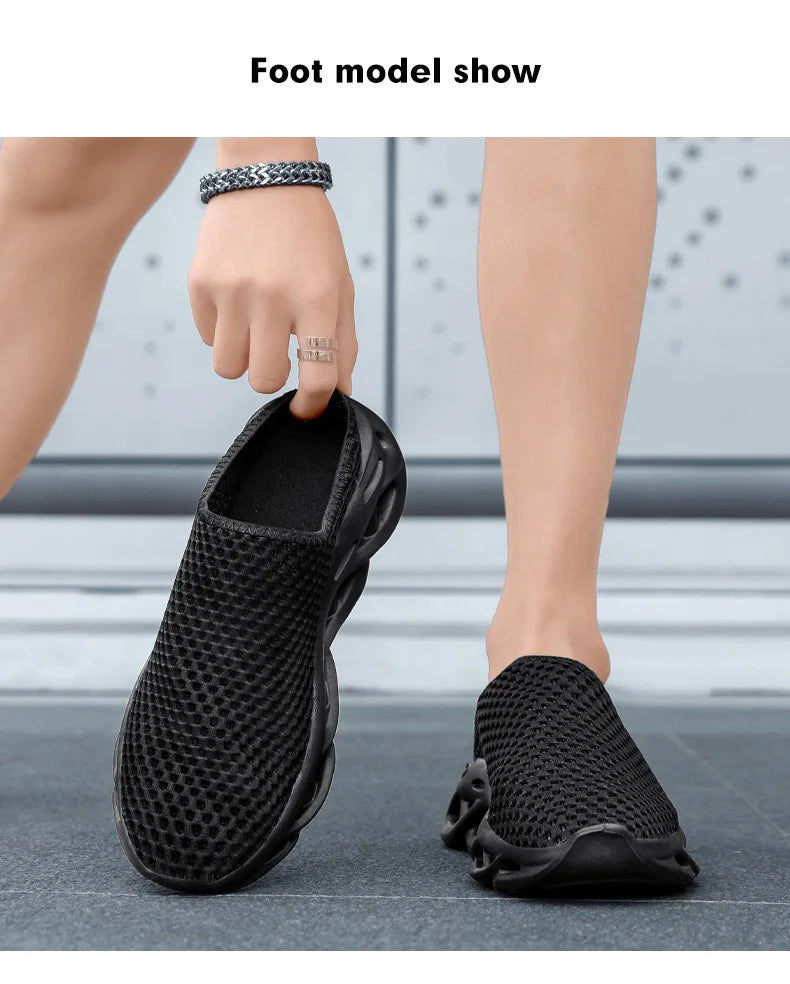 Men Slippers Summer Breathable Home Indoor Slippers Men Flats Thick Bottom Lightweight Slides Fashion Outdoor Walking Shoes