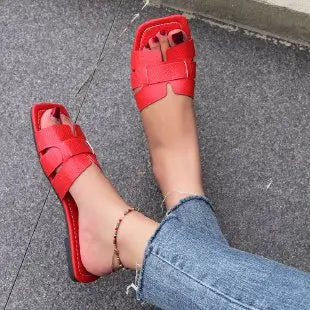 Luxury Brand Designer Women'S Sandals Fashionable And Elegant Flat Shoes Sexy Casual Beach Shoes Summer Outdoor Slippers women