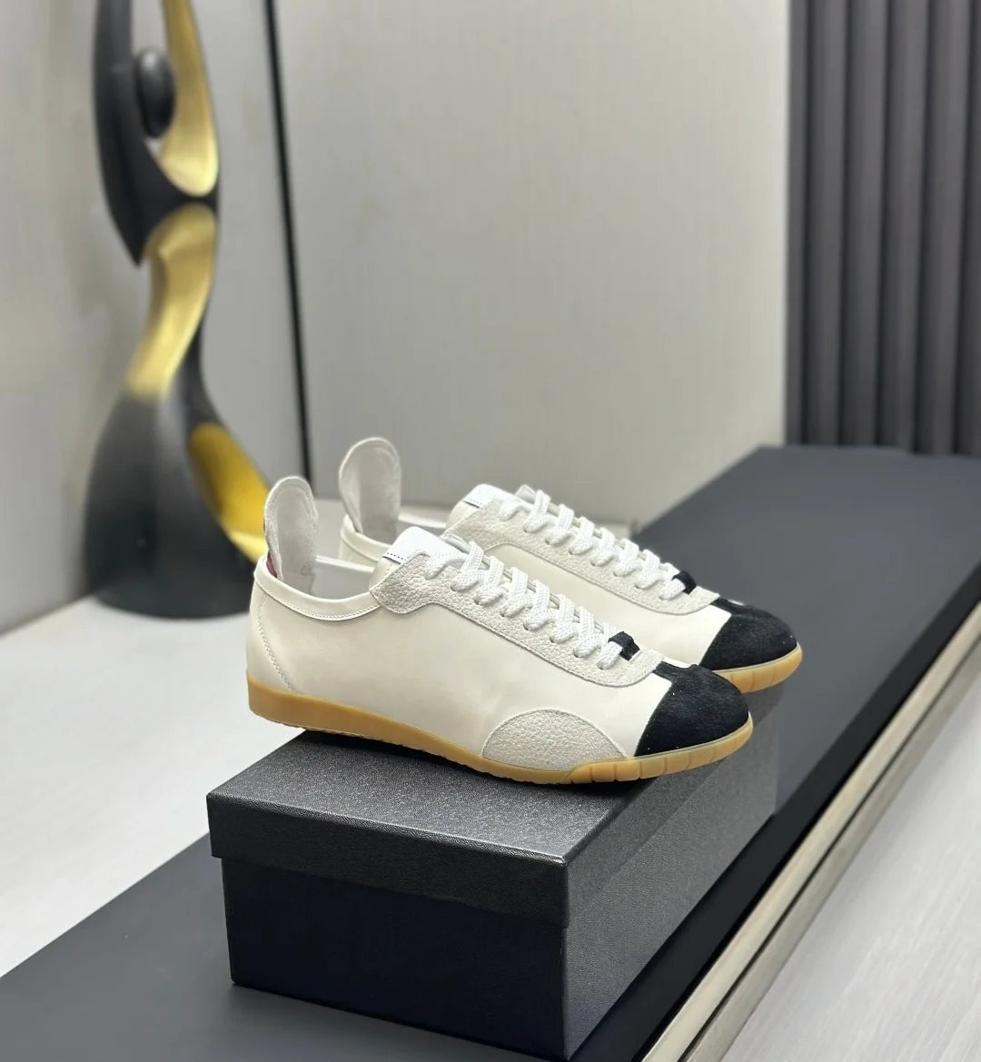 Luxury Brand Running Shoes Casual Sneakers Commuter Shoes Hiking Shoes Genuine Leather Simple Yet Stylish Retro Sporty Style