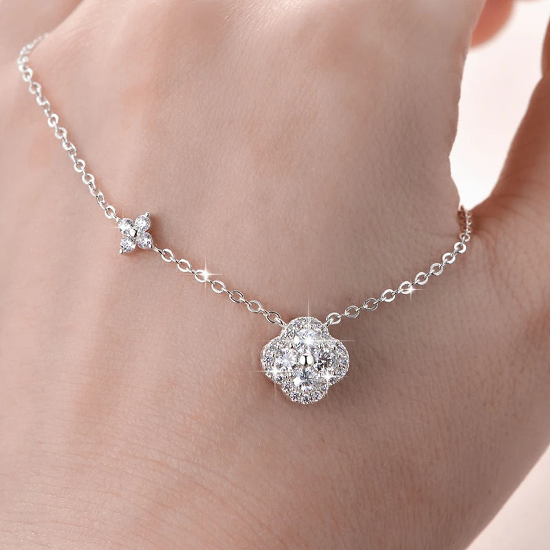 Rrjzz GRA Certified D-Color VVS1 Moissanite Pendant Necklace Lab Created Imitation Diamond for Women Charm Necklace Jewelry Gift
