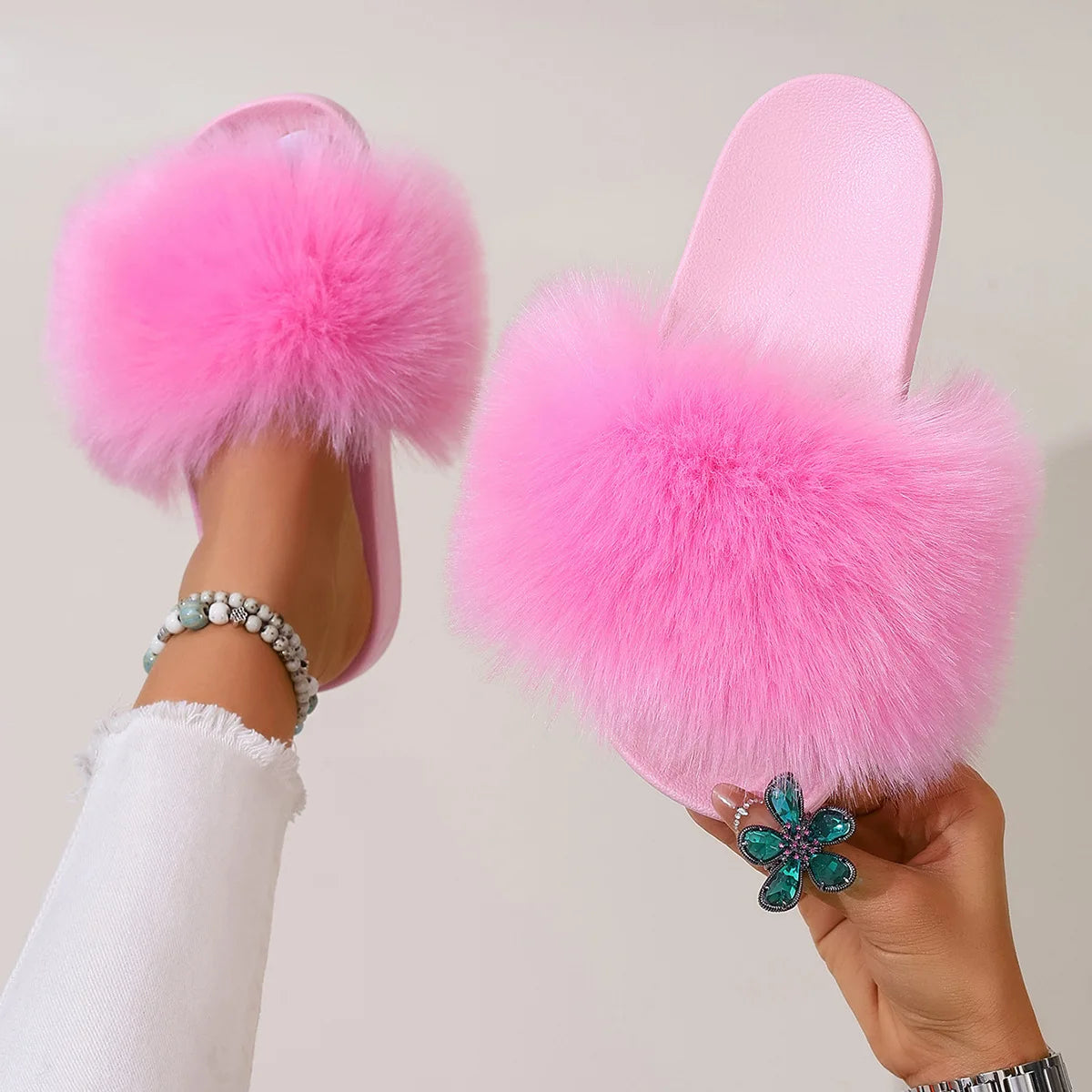 Fashion Fox Fur Slides Women Luxury Designer Summer Sandals Ladies Furry Lazy Slippers Fluffy Flip Flops Shoes Plus Size Shoes