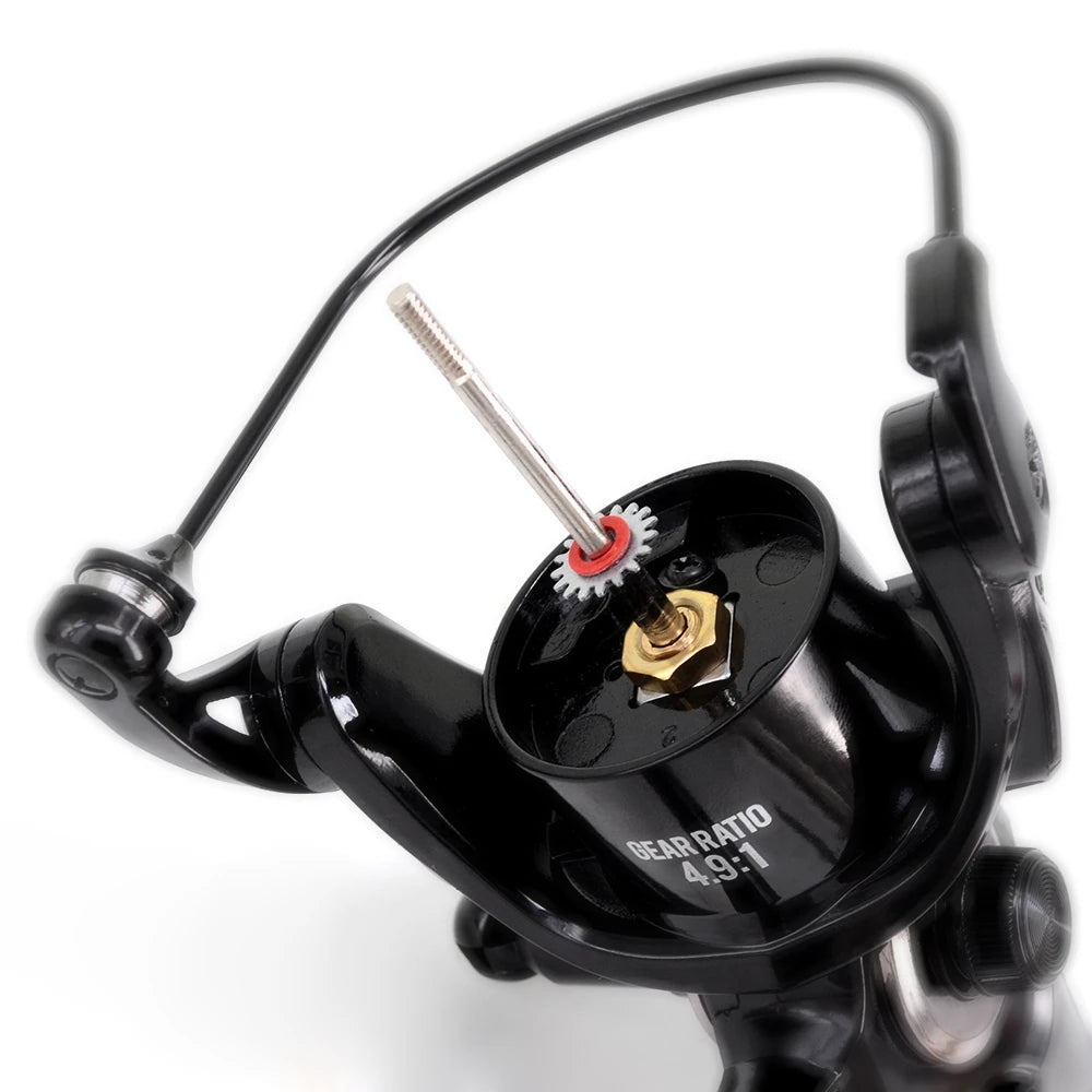 Hirisi Carp Fishing Spinning Reel 15-20KG Max Drag 5.2:1 Gear Ratio Metal Spool Waterproof Smooth Heavy Duty HD4000