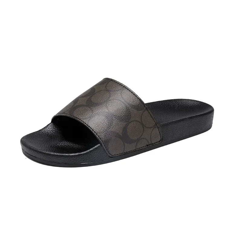 Outdoor Sandals Clogs Beach Slippers Summer Men Fashion Slippers Indoor Home Slides Bathroom Shoes Comfortable Soft Flip Flops