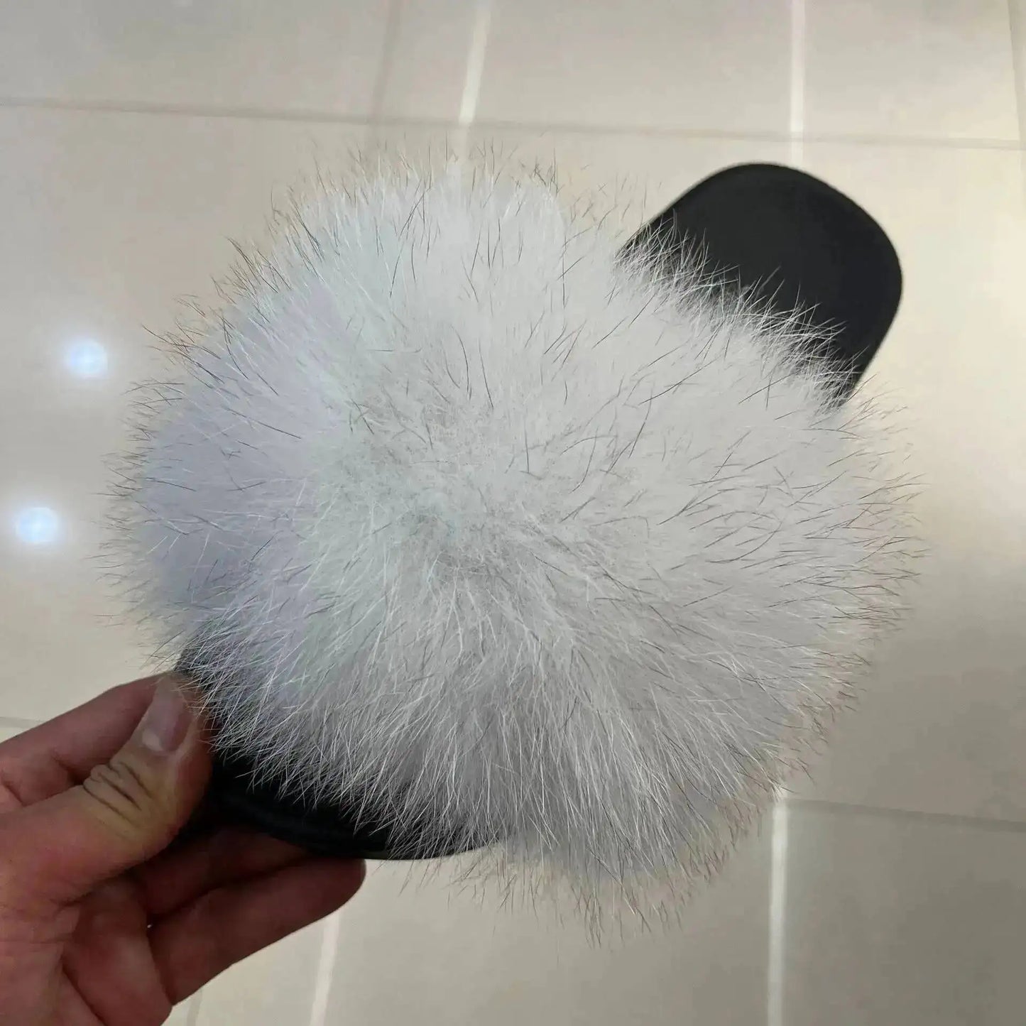 Women's Fluffy  Slides Fashion Plush fluffy Flat Sandals Casual Indoor Outdoor Beach Casual Slippers
