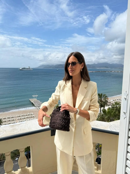 Elegant Luxury Woven Clutch Bag Large Capacity Simple Texture Women Handbag Straw Beach Bag Wallet Travel