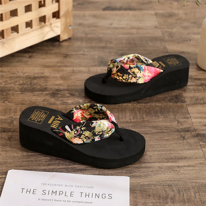 2026 Fashion Women Flip Flops Summer Beach Platform Slippers Casual Outside Wedges Sandals Summer Women Shoes