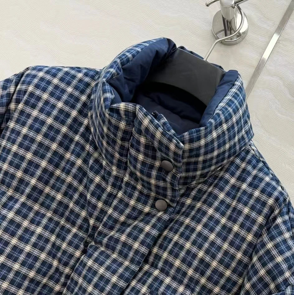 Women's autumn and winter plaid double-sided wearable stand up collar short goose down jacket, new casual jacket