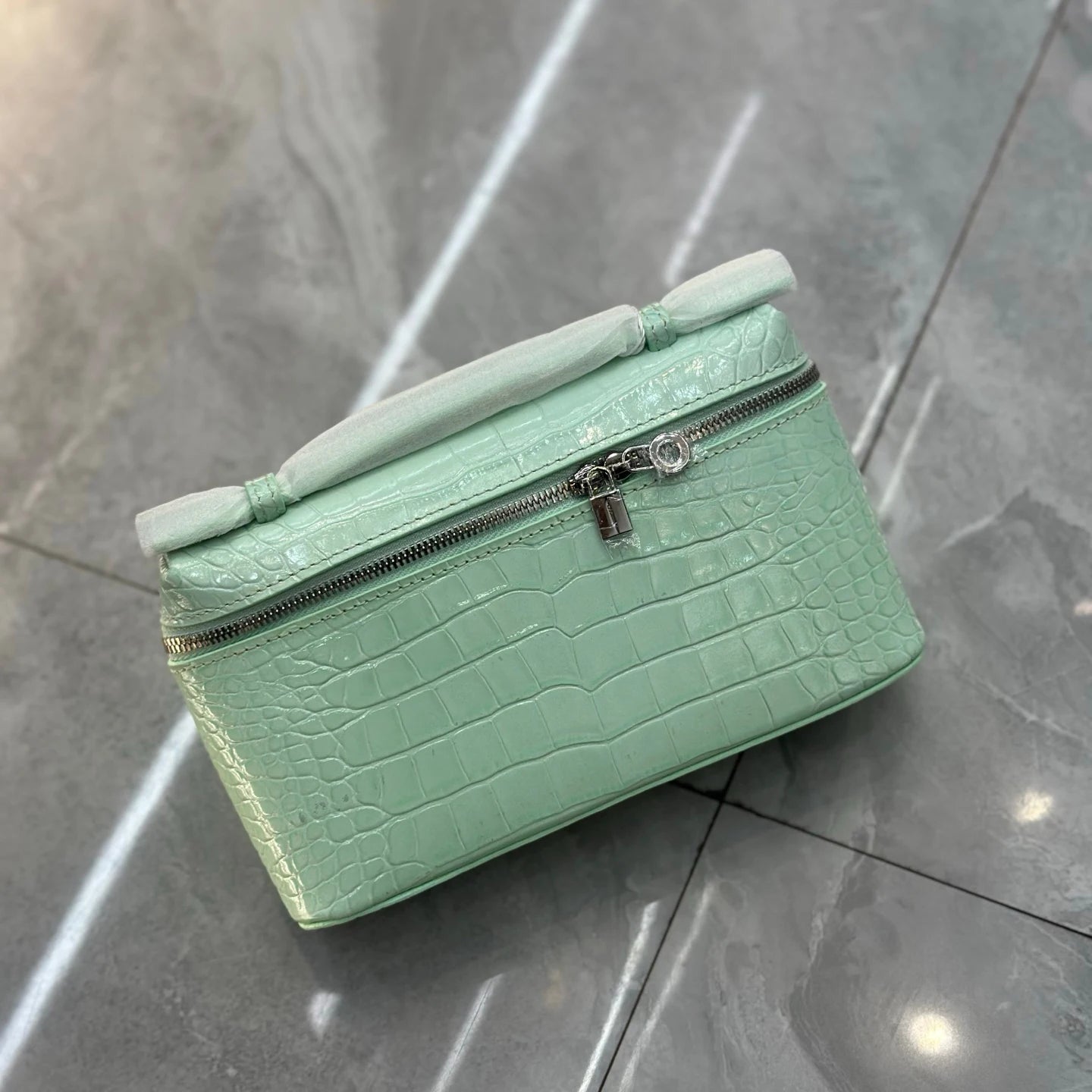 Shoulder Bag Handbag women Luxury Women's Crocodile Embossed Mobile Phone Handbag Brand New LP19 Genuine Leather Mini Small size