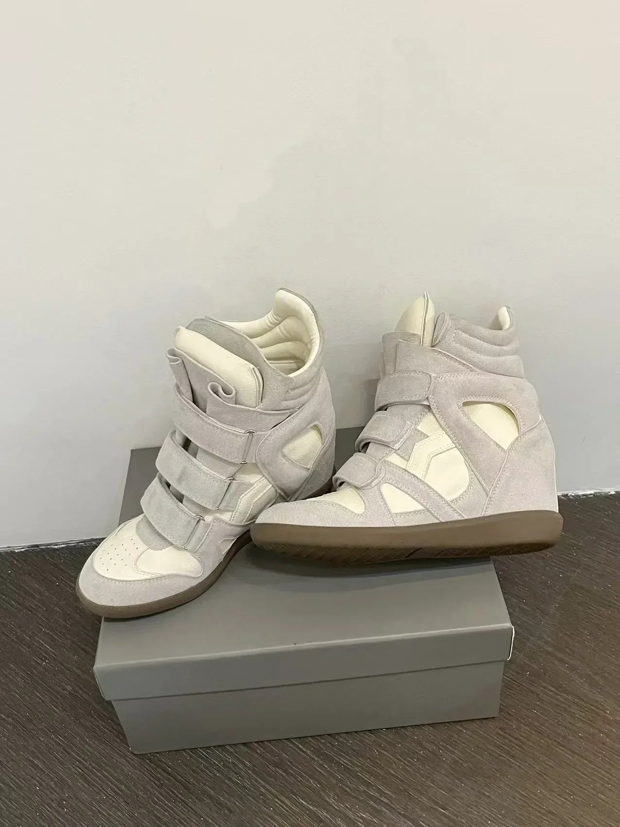 Women's Ankle Boots 2026 New Genuine Leather 8CM Hidden Heel Women Platform Sneakers Fashionable Splice Color Design Women Shoes