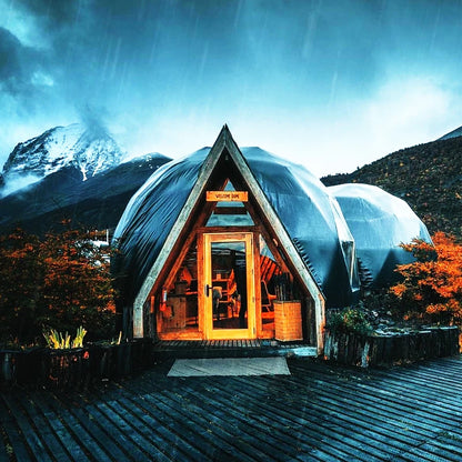 Luxury PVC Geodesic Dome Tent for Outdoor Glamping for Families on Vacation Events Camping in Iceberg Surroundings