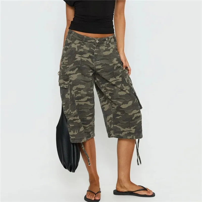 Women Camouflage Cargo Capri Pants Low Waist Multi Pocket Drawstring Hem Denim Bermuda Shorts Y2K Vintage Streetwear