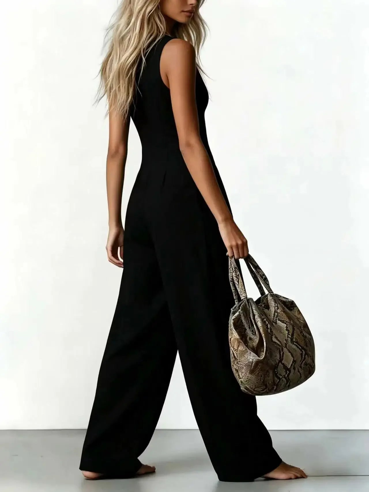Women V Neck Spaghetti Strap Jumpsuit High Waist Pleated Wide Leg Long Pants with Pockets Casual Vacation Solid Overalls