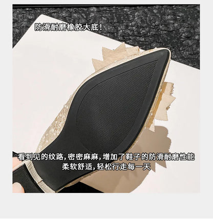 Summer New Shoes for Women Luxury Slipper Outdoor Pointed Toe Pearl Casual Sandals Girl Four Leaf Clover Flat Mules Slides