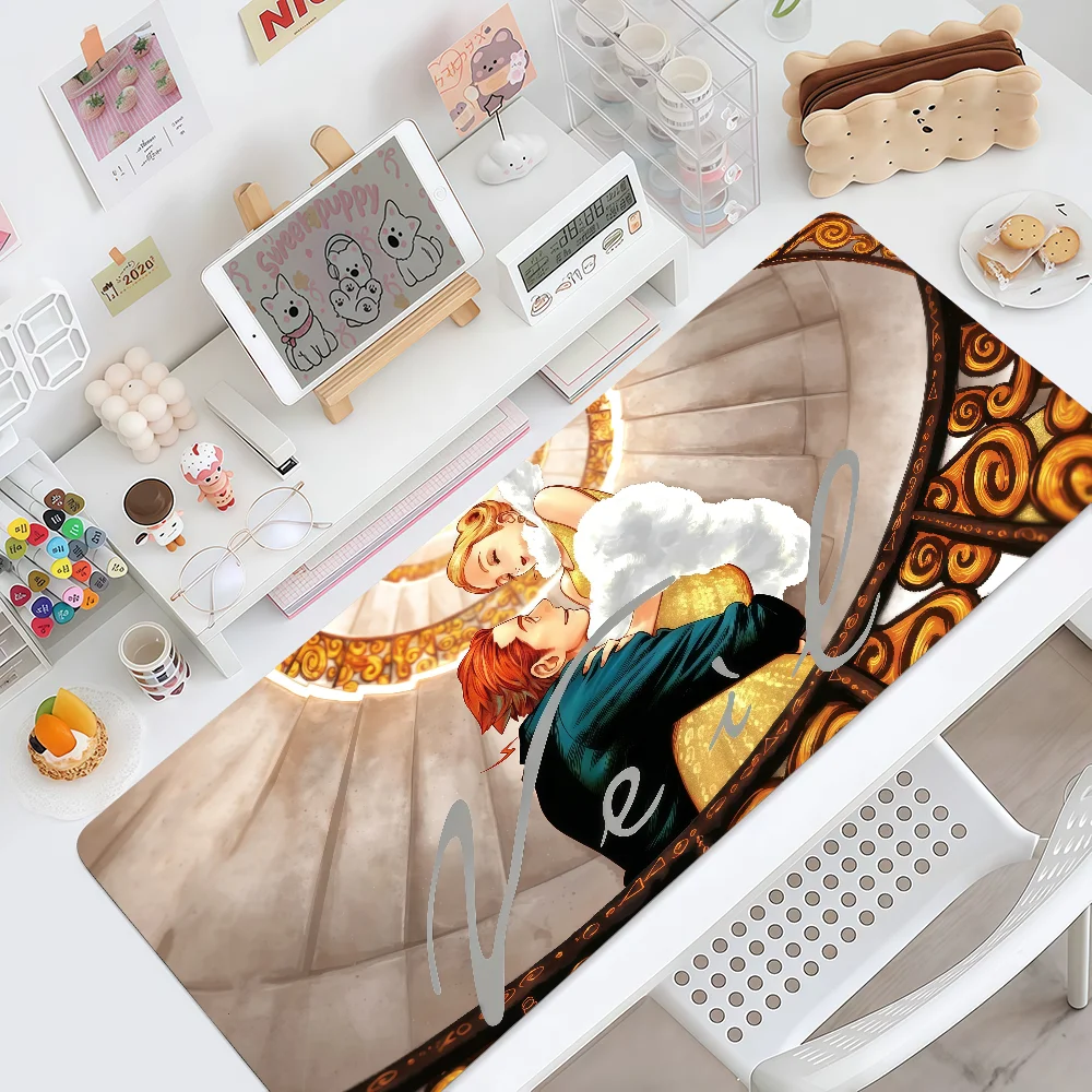 Mouse Pad MousePad Non-slip Lockedge V-Veil Office Student Gaming Manga Thickened Large Writing Pad Cushion