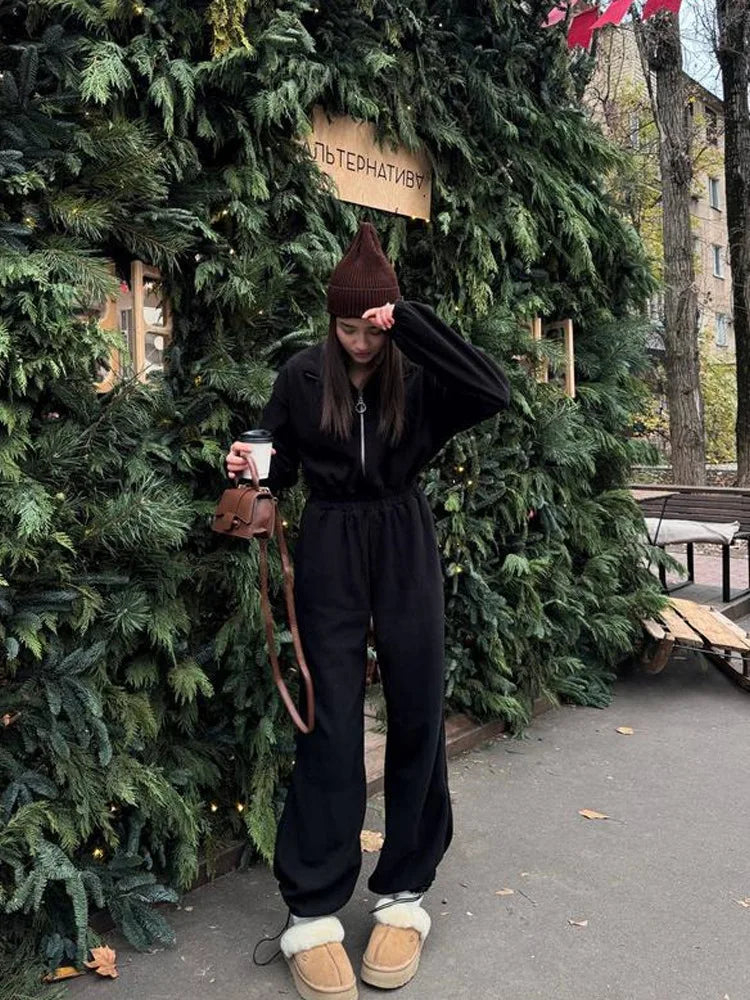 Sports and Leisure Contrast Color Jumpsuit Fashion Trend Street Jumpsuit Women’s Suit New Women Clothing