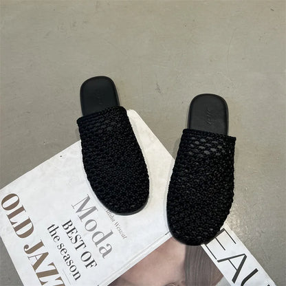 2026 Summer New Woven Flat Sandals Brathable Cover toe Slippers for Casual Outwear Women Hollow-out Casual Knitting Slides