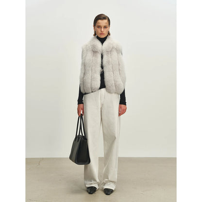Stylishly stacked, blue fox imported from Finland, back hair, stand-up collar, vertical row fur, vest short Shu Jeju Xuejing