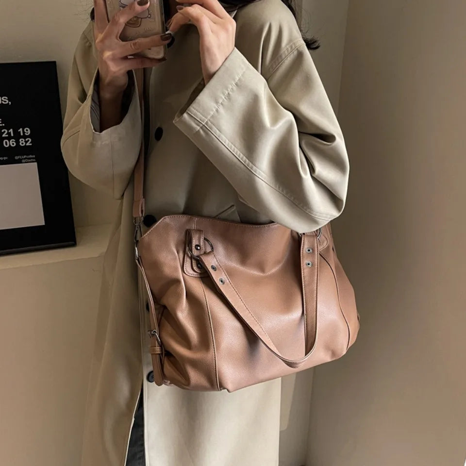 Women's Large Capacity Shoulder Casual Tote Bag Laptop Roomy Handbag Soft Leather Crossbody Business Black Big Bag A4 Sac A Main
