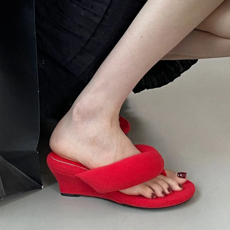 New Footwear Flock Women Wedges Slippers Flip Flops Shoes Fashion Round Toe Ladies Wedges Slippers Shoes Female Sandals Slides