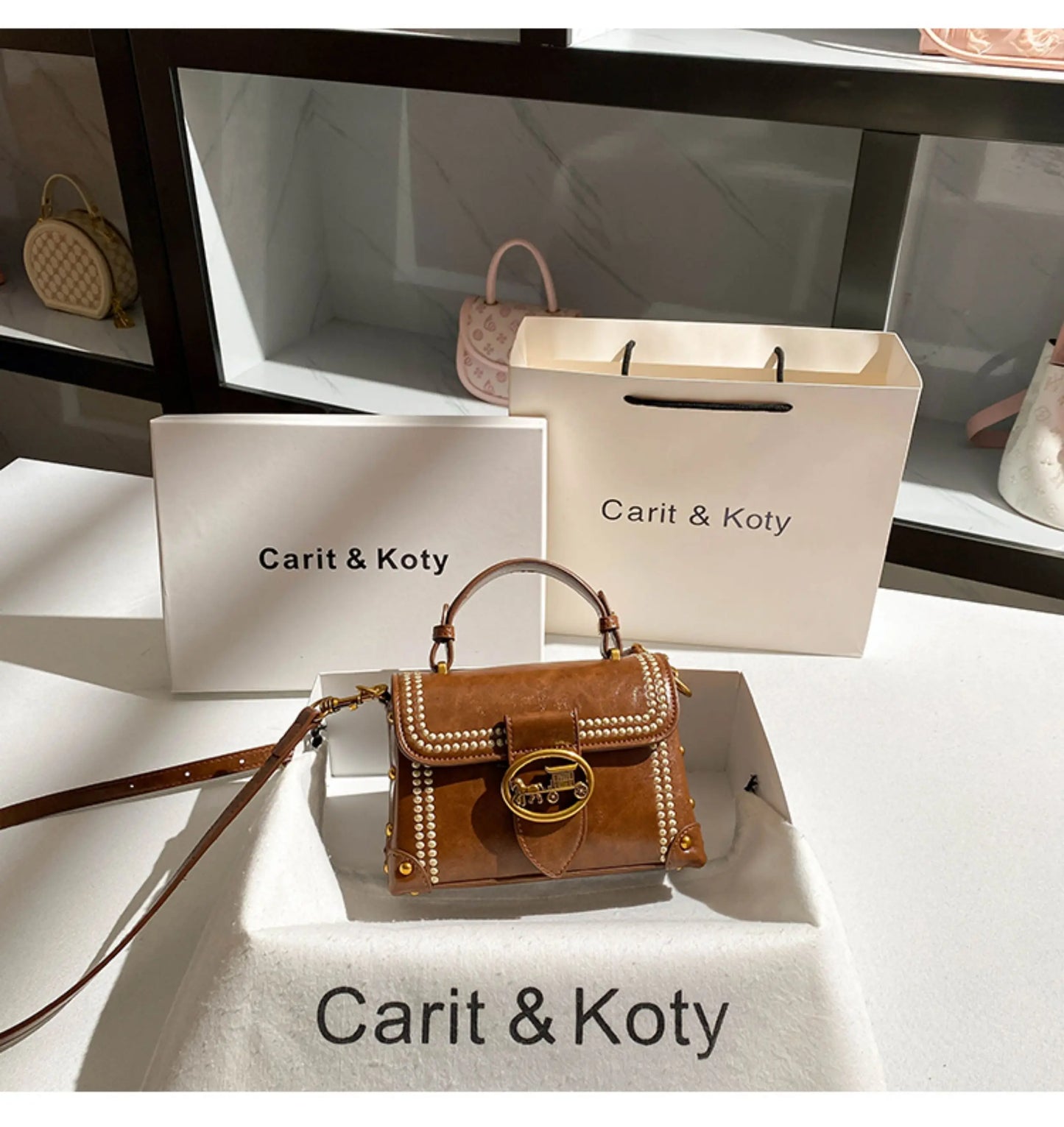 2025 Winter New in Handbags and Luxury Designer Bags for Party Popular and Delicate Square Make Up Handbag with Premium Leather