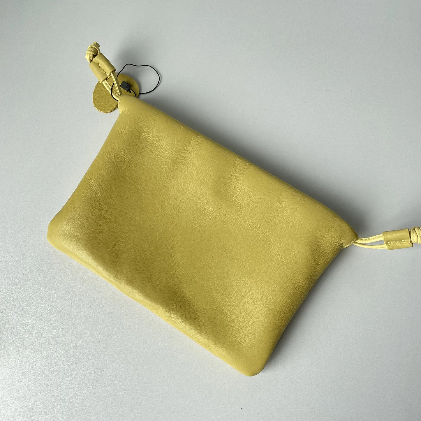 Sheepskin Drawstring Cloud Bag 2025 Summer New Design Soft Genuine Leather Handbag Shoulder Bag Fashionable Women Crossbody Bag
