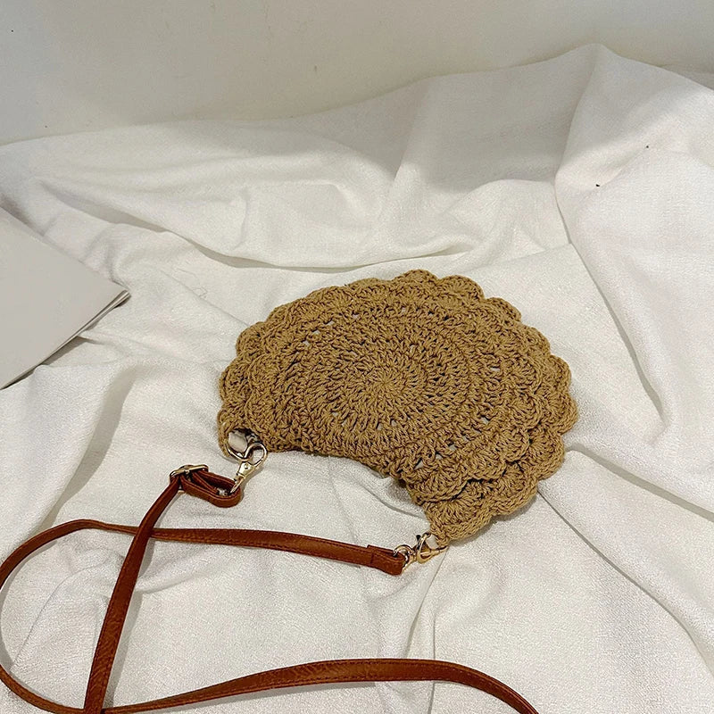 Vintage Woven Handbag New Vacation Round Summer Beach Bag Fashion Crossbody Bag Ladies Messenger Bags