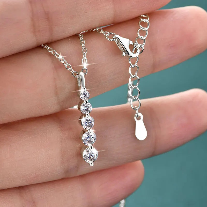 Rrjzz 5-Stone Moissanite Pendant Necklace D Color VVS1 Round Lab Diamond 14k Gold Silver Plated Necklace Jewelry Gifts with GRA
