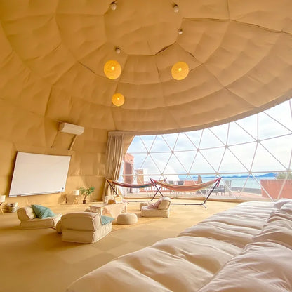 Luxury Outdoor Glamping Hotel Dome House, Hot Sale Panoramic Star Geodesic Round Tent for Summer Vacation Resort Use