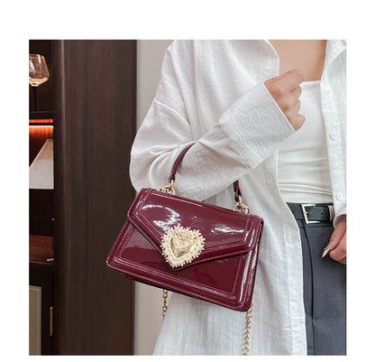 Light Luxury Burgundy Handbags for Women Trendy Versatile Buckle Flip Shoulder Bags Female Casual Commuting Chain Crossbody Bag