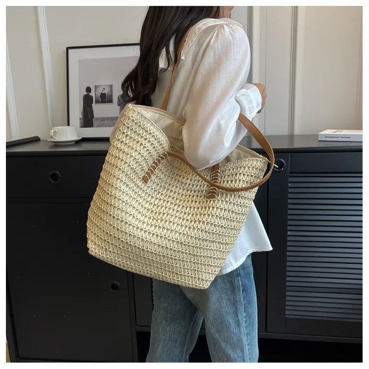 Hand-woven Women's Shoulder Handbag Bohemian 2025 Summer Fashion Straw Beach Tote Bag Travel Shopper Weaving Shopping Bags