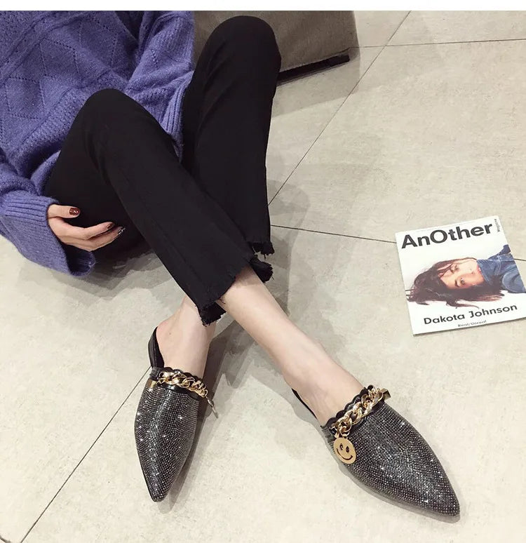 2025 New Summer Shoes for Women Luxury Slipper Girl Bling Crystal Chain Casual Flat Sandals Girl Pointed Toe Slides