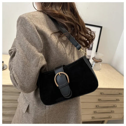 Woman Faux Suede Underarm Shoulder Bag Zipper Fastener Fashionable Cross Body Bags for Small Square Bag Suitable Daily Outfit