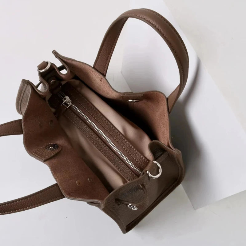 2026 Top grade Women's Genuine Leather Bag High Quality Casual Versatile Handbags Female Shoulder Bags Commute Totes Coffee
