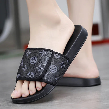 Summer Men Slippers Luxury Sport Slides Outdoor Street Clogs Quick Dry Beach Sandals Male Indoor Home Shoes Loafers Flip Flops