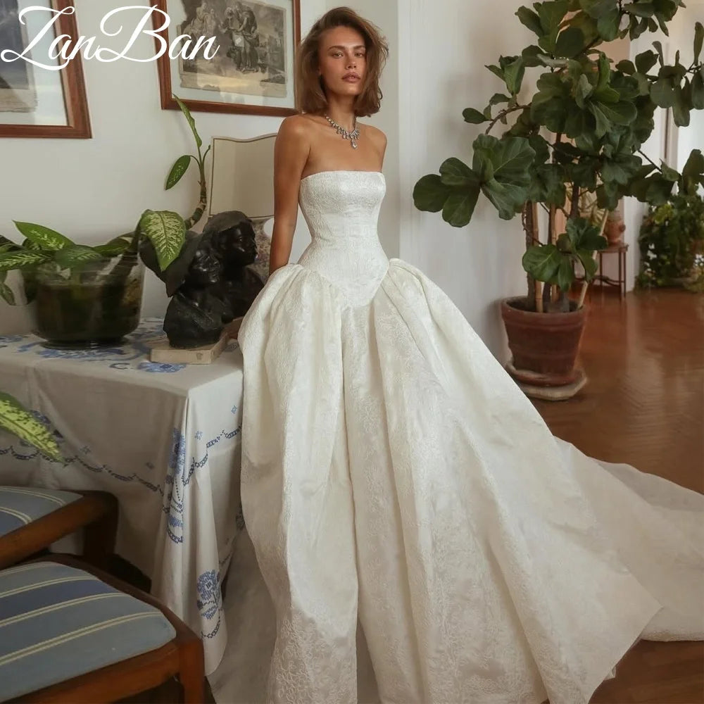 ZanBan Customized 2026 Lvory Jacquard A-line Wedding Dress Sleeveless Bridal Gown Princess Satin свадебное плать