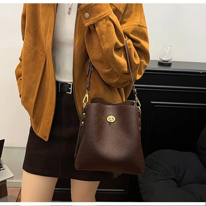 Fashion PU leather Women Handbags Large Capacity Fashion female Bucket Shoulder Bag Elegance ladies messenger bag burgundy totes