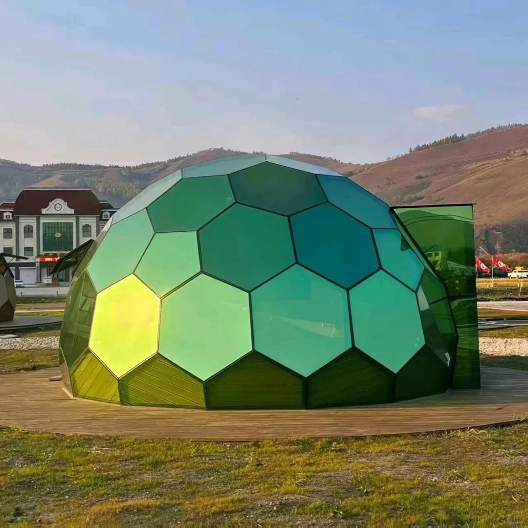 Customized Luxury Glass Dome House Tent Transparent Geodesic Aluminum Frames Four Season Outdoor Hotel Resort Camping