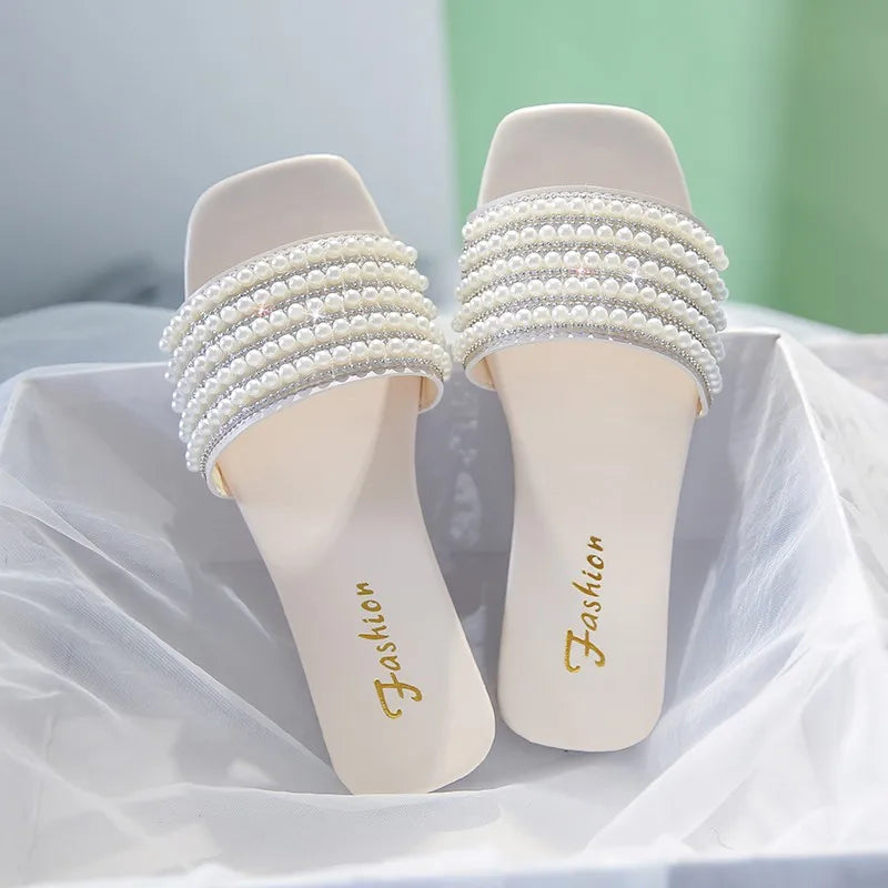 Flat Slippers Female 2025 Summer New Fashion Beach Non-slip Women's Slippers Outdoor Pearl Luxury Brand Designer Shoes Zapatos