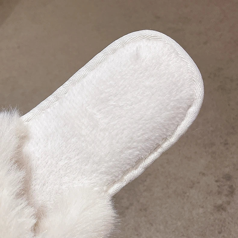 Love Chain Fluffy Women's Slippers Home Fashion Luxury Designer Shoes Woman Autumn Winter Faux Fuzzy Fur Slides Indoor Elegant