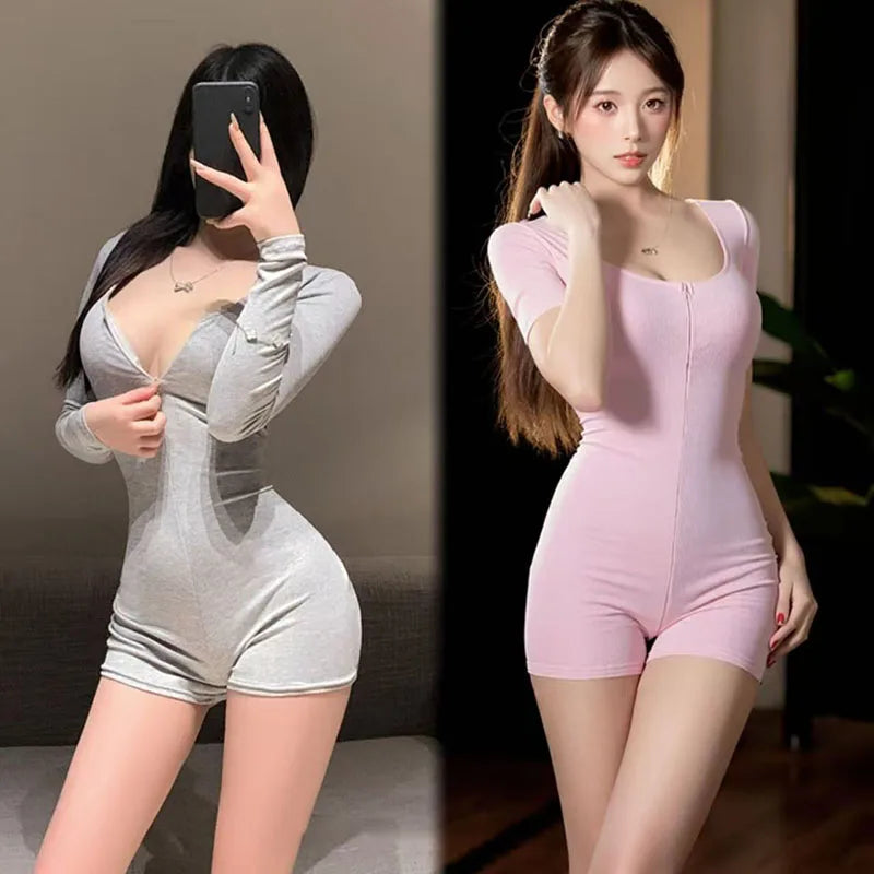 Sexy Short Yoga Open Crotch Bodysuit Long Sleeve Slim Fit Solid Color V-Neck Female Fitness Shorts Low-Cut Zipper Sportwears