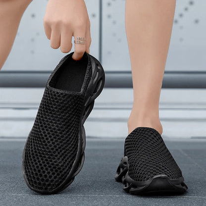 Men Slippers Summer Breathable Home Indoor Slippers Men Flats Thick Bottom Lightweight Slides Fashion Outdoor Walking Shoes