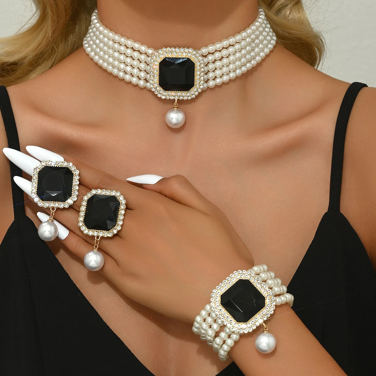 Women's Fashion Light Luxury Short Style Imitation Pearl Rhinestone Necklace Earrings Bracelet Jewelry Set Party Festival Gift
