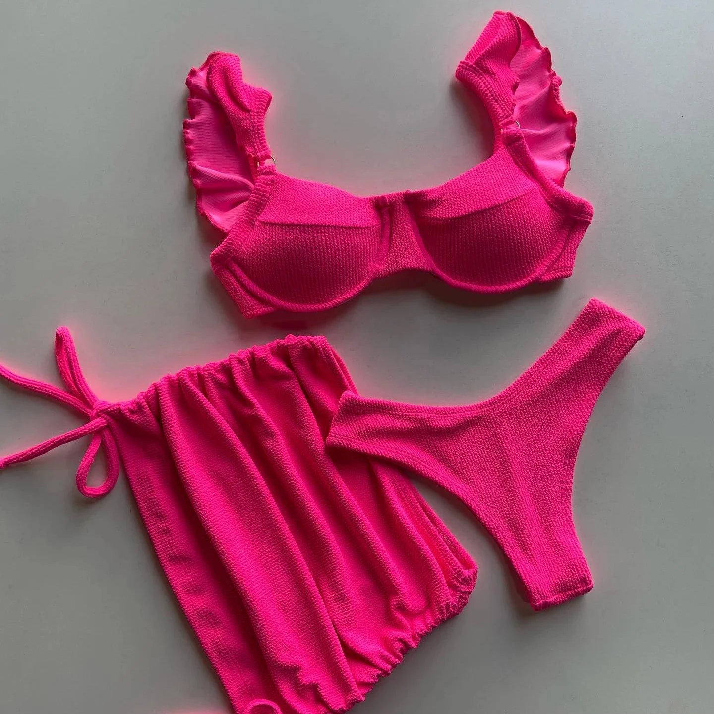 Solid Wavy Fabric Low Waist Bikini Set Cover Up Swimsuit For Women Push Up Ruffle Three Pieces Swimwear 2026 Beach Bathing Suits