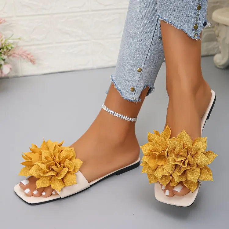 Women Flat Slippers 2026 Summer New Solid Color Sandals Flowers Open Toes Slippers Casual Fashionable Beach Shoes Slides Women
