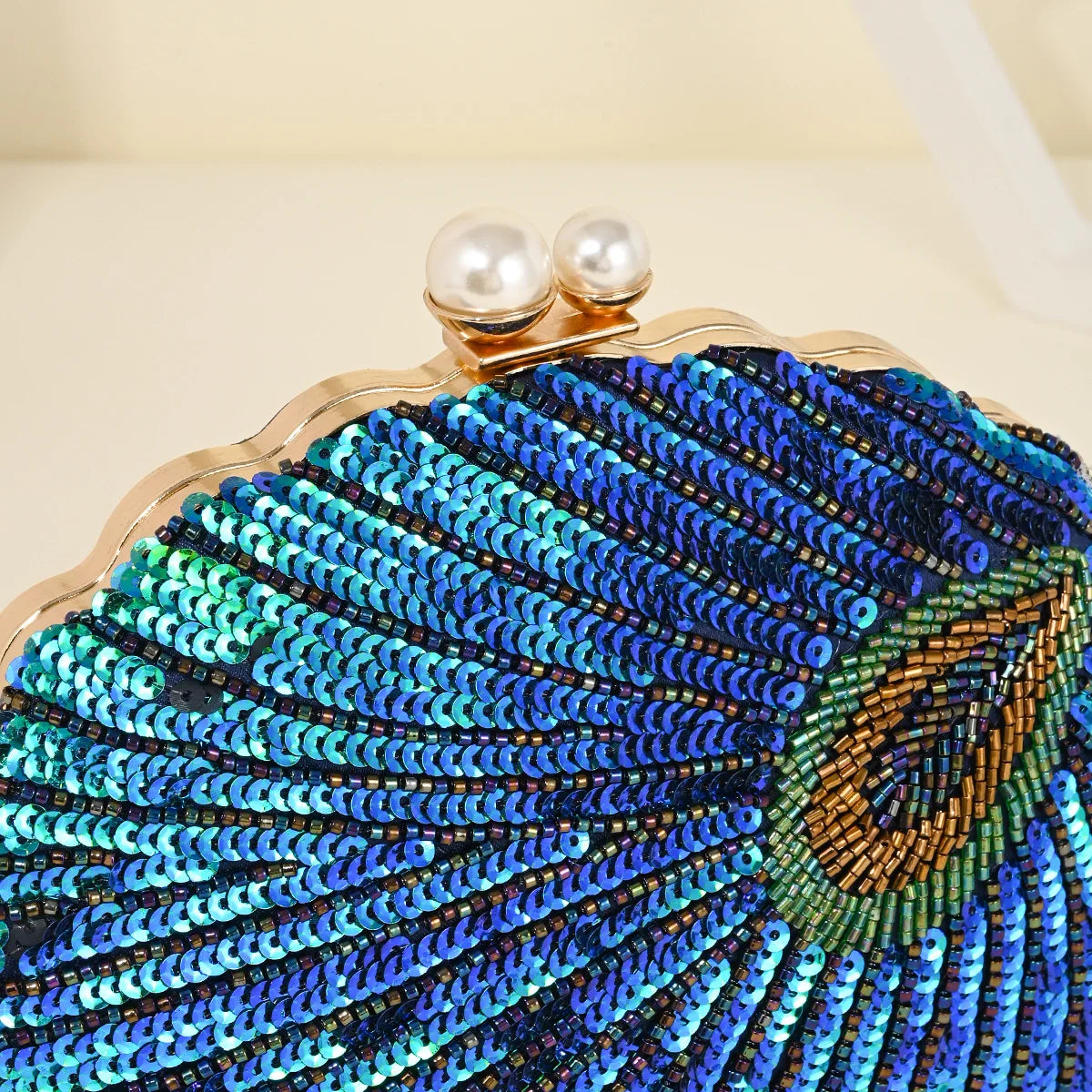 Shell Shape Women's Clutch Bag Sequin Purses and Handbags Luxury Designer Retro Embroidery Evening Bag Female Party Handbag