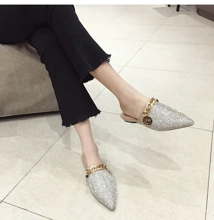 2025 New Summer Shoes for Women Luxury Slipper Girl Bling Crystal Chain Casual Flat Sandals Girl Pointed Toe Slides