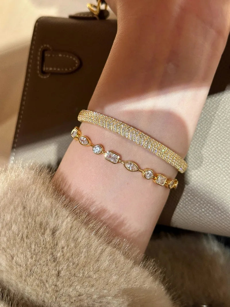 New in Irregular Exquisite Sparkling Diamonds Bracelets for Women Light Luxury Water drop Square Bracelet Party Jewelry Gift