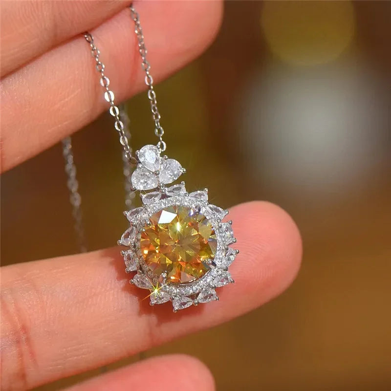Luxury 5ct / 10ct Green Moissanite Diamond Pendants Necklaces For Women S925 Sterling Silver Jewelry Women's Necklace Pendants